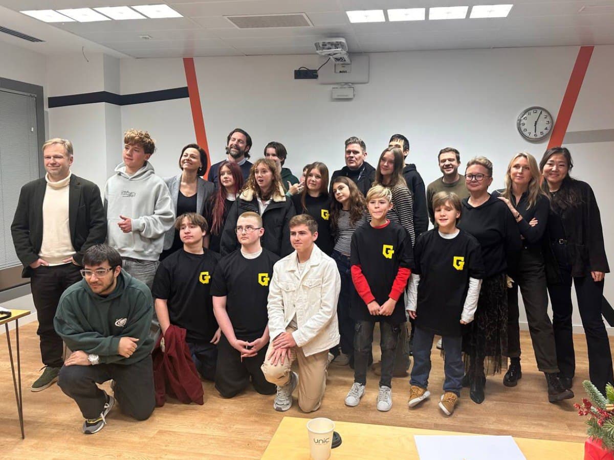 🚀 From Bootcamp to Real Startups: 4 Teen Teams Keep Building