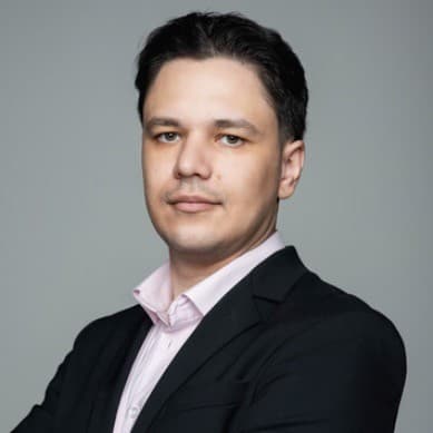 Evgeny Podlesny background
